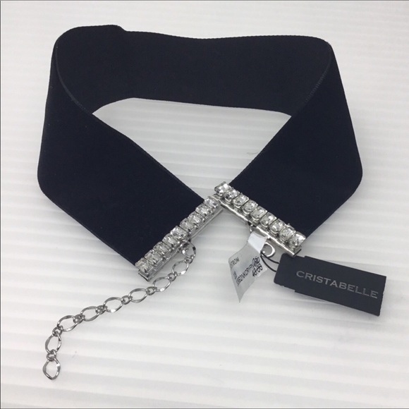 Cristabelle Wide Velvet Choker - Picture 5 of 7